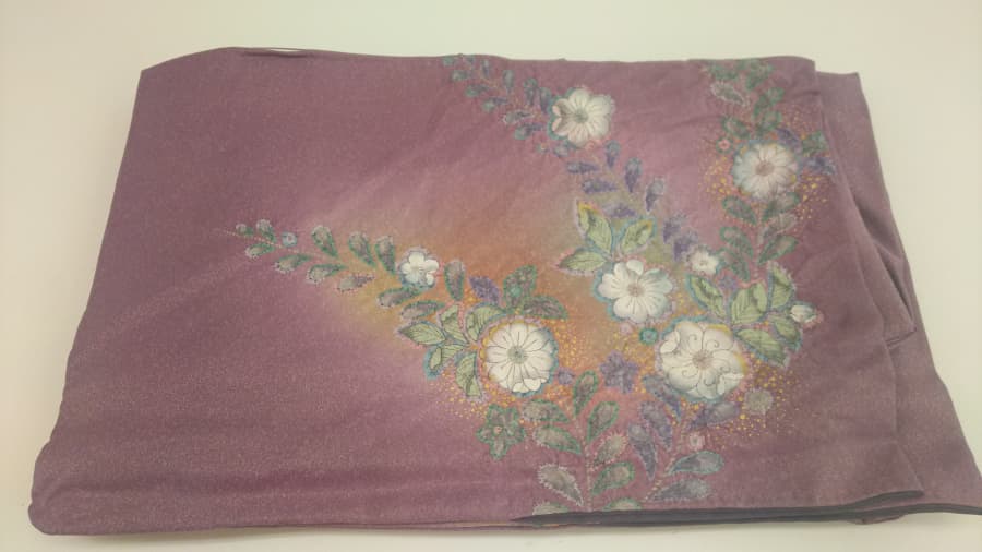 着物　辻が花の買取実績　【穂高店/長野県/安曇野市】 長野県安曇野市にあるザ・ゴールド 穂高店の画像1