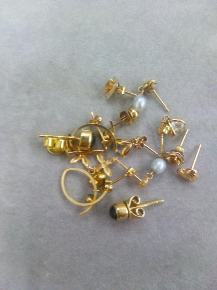 ピアス　【穂高店】 長野県安曇野市にあるザ・ゴールド 穂高店の画像1