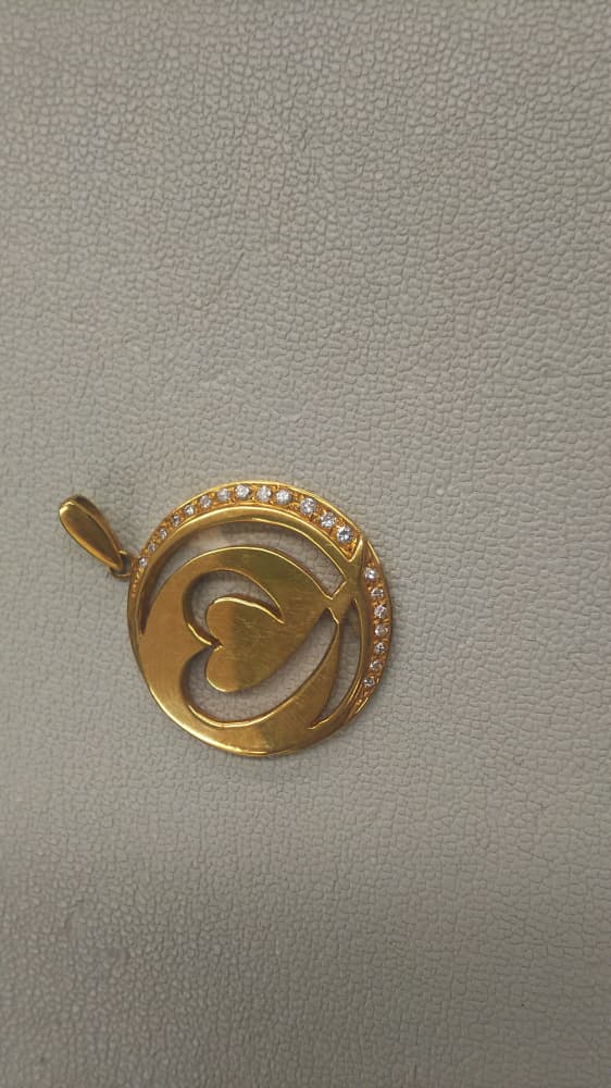 K18　ペンダントトップの買取実績【穂高店/長野県/安曇野市】 長野県安曇野市にあるザ・ゴールド 穂高店の画像1