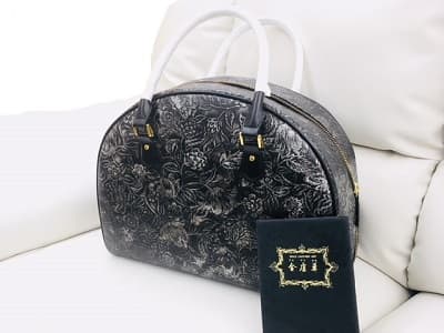 革工芸　【穂高店】 長野県安曇野市にあるザ・ゴールド 穂高店の画像1