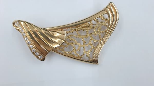 K18 ブローチ  【穂高店】 長野県安曇野市にあるザ・ゴールド 穂高店の画像1