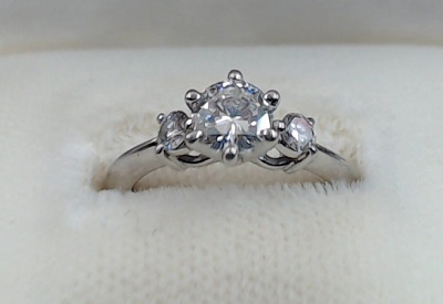 ダイヤモンド鑑定書の内容【穂高店】