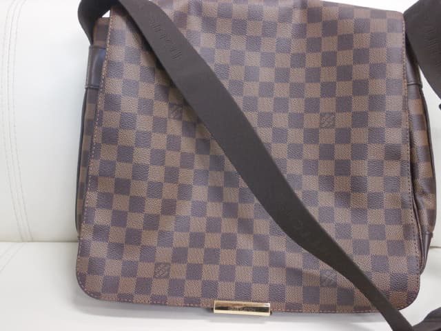 バスティーユ ショルダーバッグ【佐久平】 長野県佐久市にあるザ・ゴールド 佐久平店の画像1