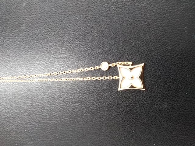 ルイヴィトン　ネックレスの買取実績　【上田店/長野県/上田市】 長野県上田市にあるザ・ゴールド 上田店の画像1