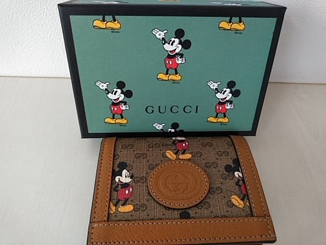 グッチ　二つ折りお財布の買取り実績【上田店/長野県/上田市】 長野県上田市にあるザ・ゴールド 上田店の画像1