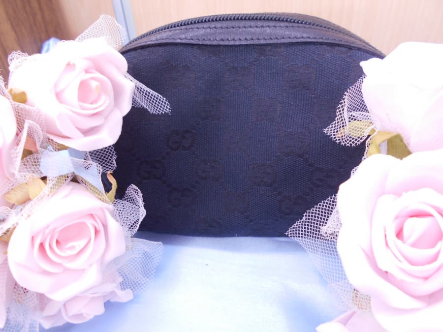 ポーチ【上田店】 長野県上田市にあるザ・ゴールド 上田店の画像1