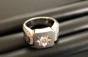 0.5ct　ダイヤ付リング【上田店】 長野県上田市にあるザ・ゴールド 上田店の画像1