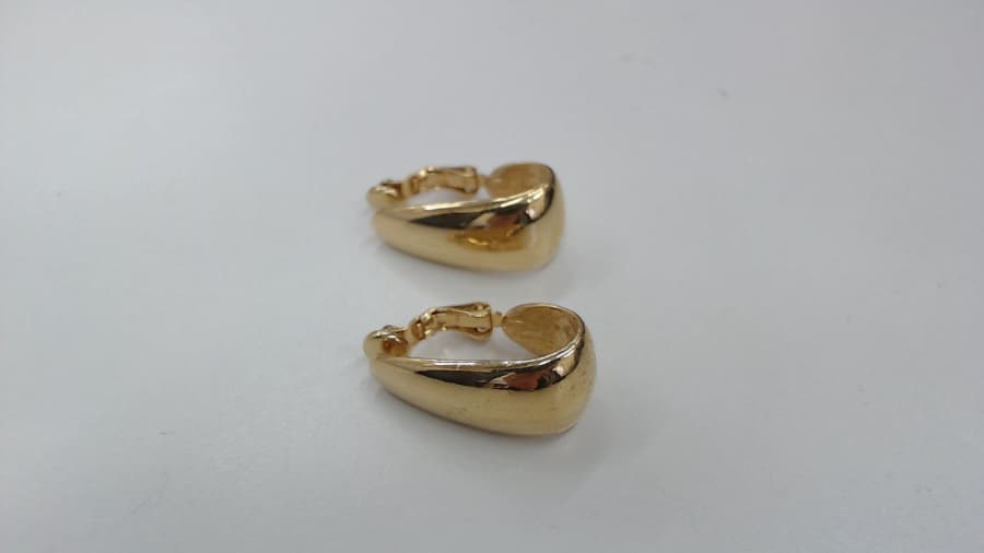 18金イヤリングの買取実績【稲里中央店/長野県/長野市】 長野県長野市にあるザ・ゴールド 稲里中央店の画像1