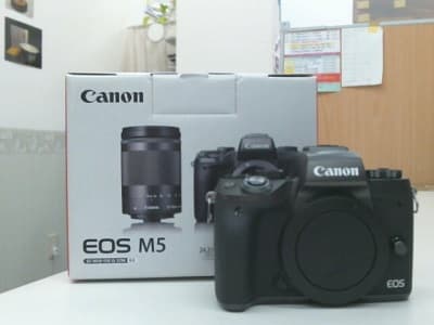 Canon EOS M5 【稲里中央店】 長野県長野市にあるザ・ゴールド 稲里中央店の画像1