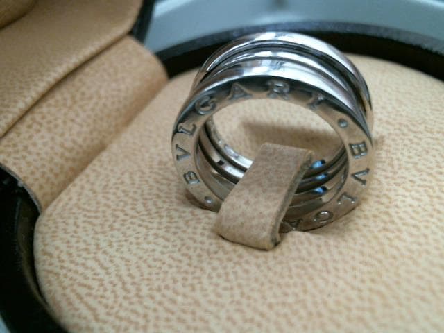 ブルガリＢ-ＺＥＲＯ１リング【稲里中央店】 長野県長野市にあるザ・ゴールド 稲里中央店の画像1