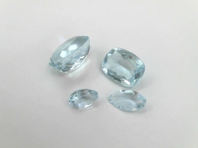 3月の誕生石アクアマリン　【稲里中央店】