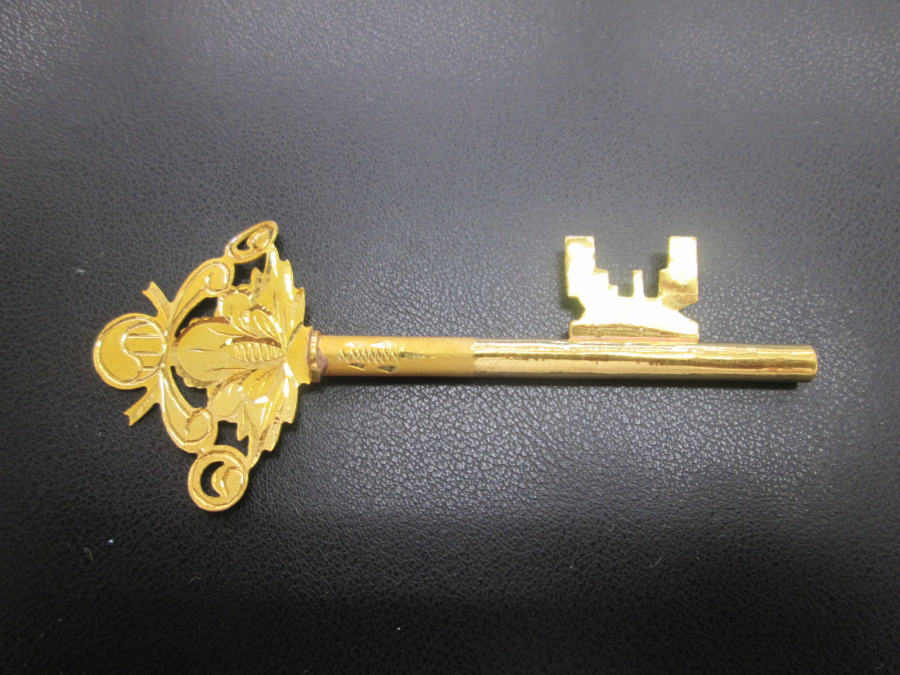 純金の鍵の買取実績【上木戸店/新潟県/東区】 新潟県新潟市にあるザ・ゴールド 上木戸店の画像1