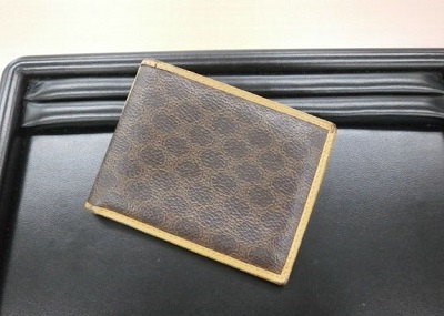 セリーヌ　マカダムとは　【県央店】 新潟県燕市にあるザ・ゴールド 県央店（※10/21に閉店いたしました）の画像2