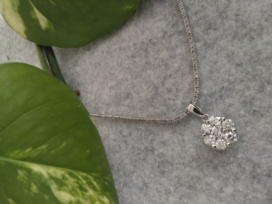 ダイヤネックレスの買取実績　【亀田店/新潟市/新潟県】 新潟県新潟市にあるザ・ゴールド 亀田店の画像1