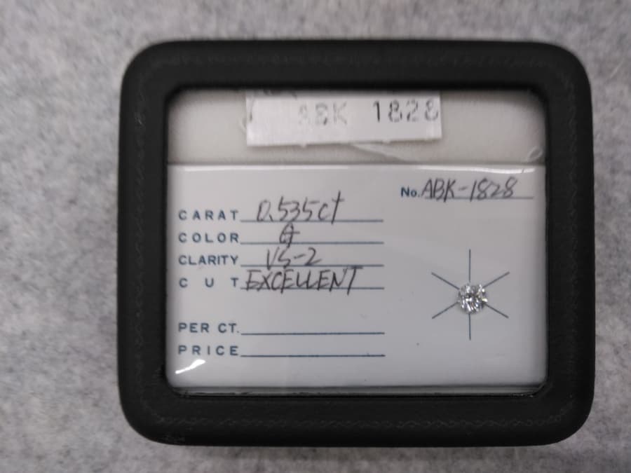 ダイヤモンド　ルースの買取実績【亀田店/新潟市/新潟県】 新潟県新潟市にあるザ・ゴールド 亀田店の画像1