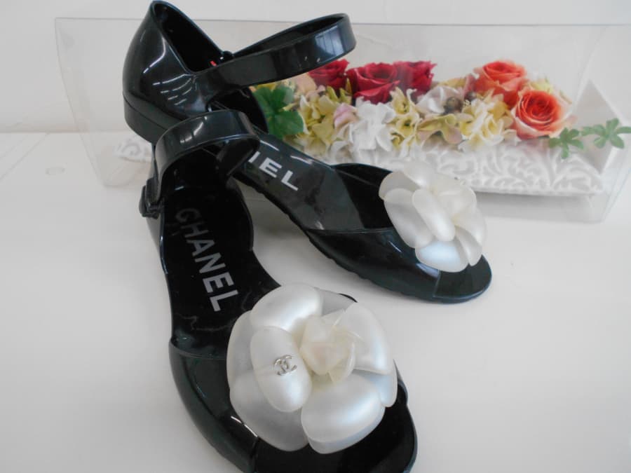 シャネル サンダル　【亀田店】 新潟県新潟市にあるザ・ゴールド 亀田店の画像1