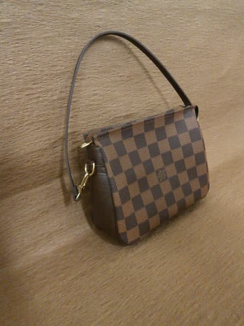 ダミエ　トゥルースメイクアップ　【亀田店】 新潟県新潟市にあるザ・ゴールド 亀田店の画像1