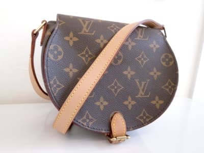 サックタンブラン　【亀田店】 新潟県新潟市にあるザ・ゴールド 亀田店の画像1