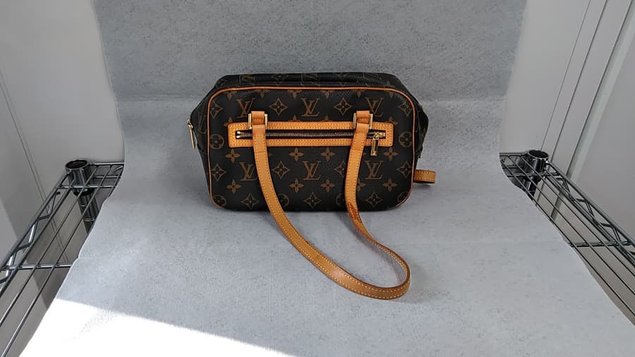 ルイ・ヴィトン　シテの買取実績【新発田店/新潟県/新発田市】 新潟県新発田市にあるザ・ゴールド 新発田店（※12/8に新発田イオンモール前店に移転いたしました） の画像1