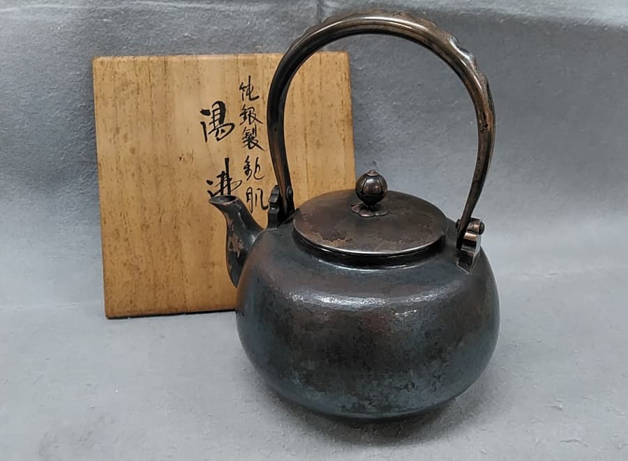 骨董　純銀湯沸し　【新発田店】 新潟県新発田市にあるザ・ゴールド 新発田店（※12/8に新発田イオンモール前店に移転いたしました） の画像1