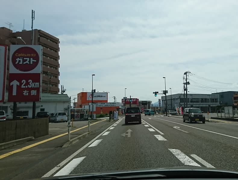 長岡方面からお車でお越しの場合