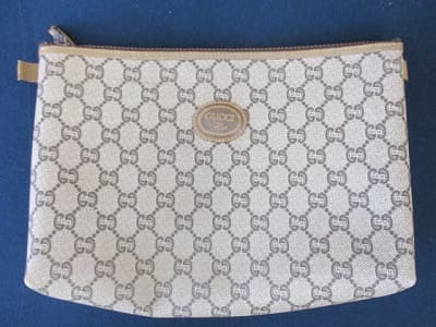 グッチ/ポーチ【柏崎店】 新潟県柏崎市にあるザ・ゴールド 柏崎店の画像1
