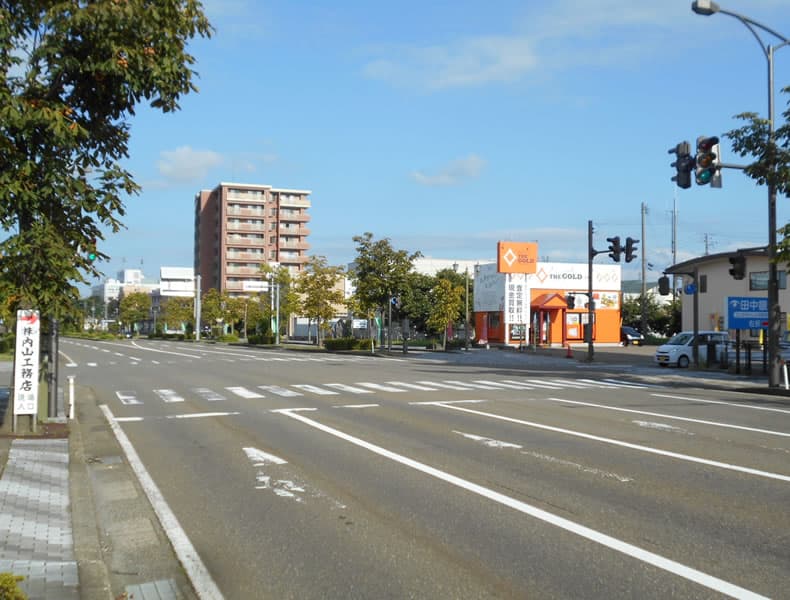 山麓線方面からお車でお越しの場合