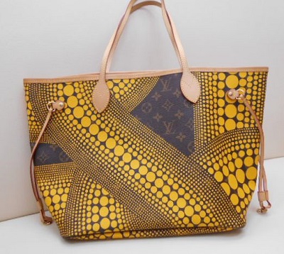 草間彌生と水玉模様　【上越店】