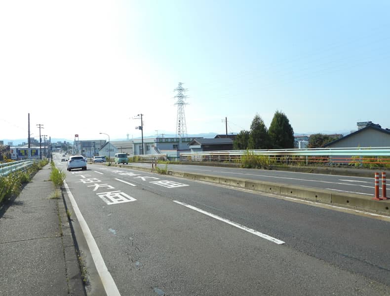 石上大橋方面からお越しの場合