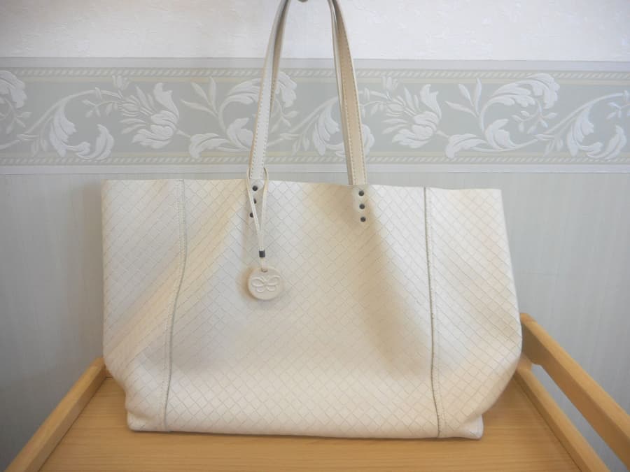 ボッテガ・ヴェネタのトートバッグ【三条店】 新潟県三条市にあるザ・ゴールド 三条店の画像1