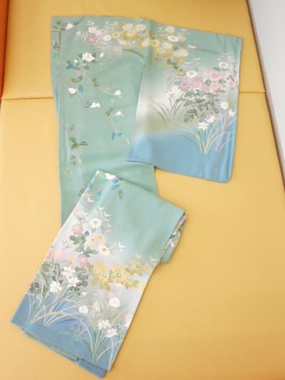 加賀友禅【三条店】 新潟県三条市にあるザ・ゴールド 三条店の画像1