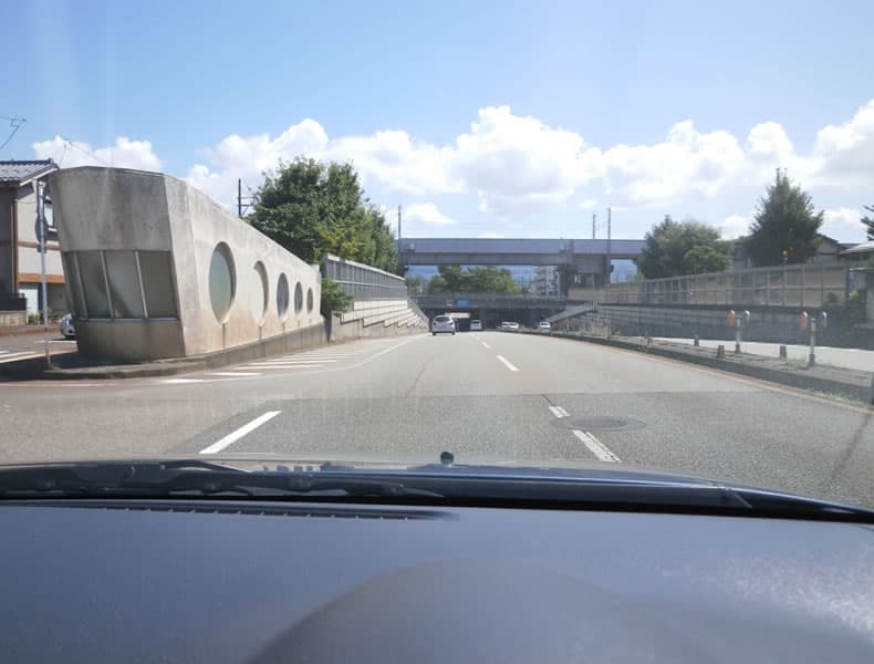 上越方面からお車でお越しの場合