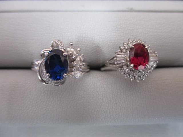 プラチナ900　色石付きリング　【長岡店】 新潟県長岡市にあるザ・ゴールド 長岡店の画像1