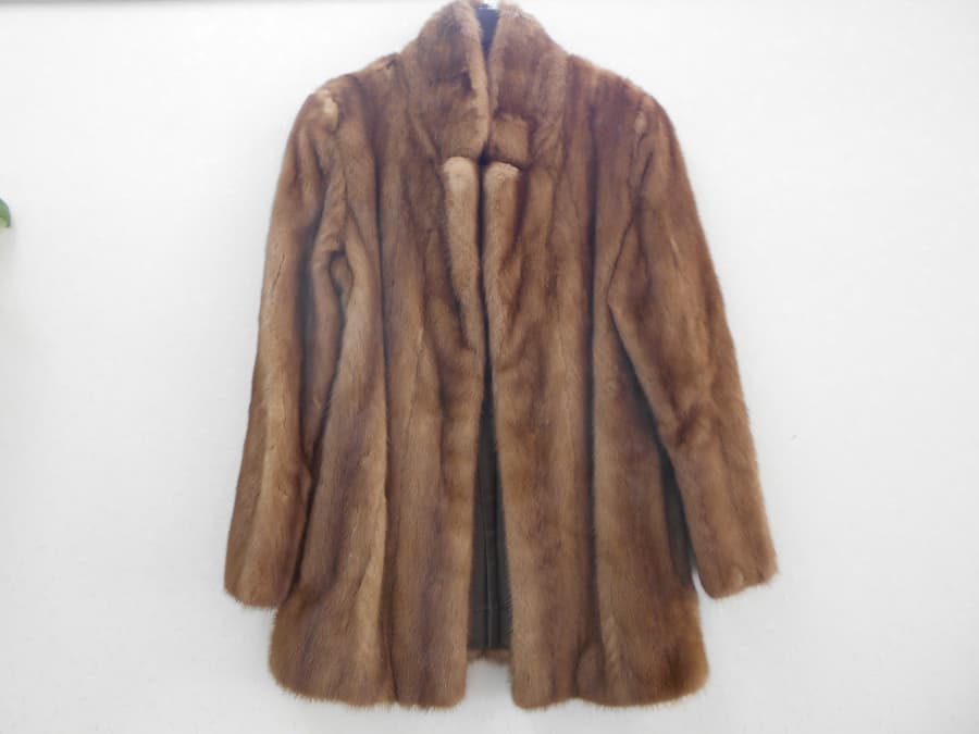 ミンクのショートコート【新潟中央店】 新潟県新潟市にあるザ・ゴールド 新潟中央店（※新潟上近江店に移転いたしました）の画像1