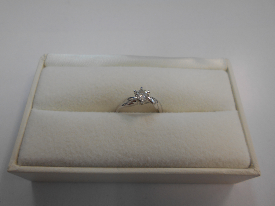 ダイヤリングの買取り実績【新潟中央店/新潟県/新潟市】 新潟県新潟市にあるザ・ゴールド 新潟中央店（※新潟上近江店に移転いたしました）の画像1