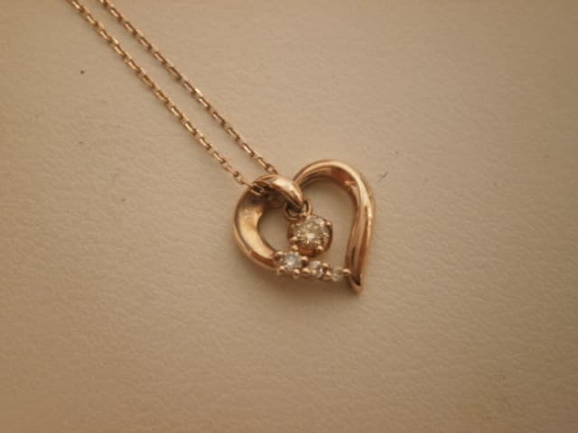 ４℃　10金ﾀﾞｲﾔﾓﾝﾄﾞネックレス【新潟西店】 新潟県新潟市にあるザ・ゴールド 新潟西店の画像1