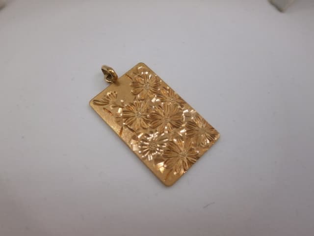 18金　ペンダントトップ【新潟西店】 新潟県新潟市にあるザ・ゴールド 新潟西店の画像1