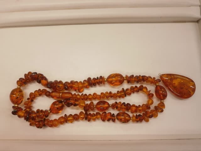 琥珀ネックレス【新潟西店】 新潟県新潟市にあるザ・ゴールド 新潟西店の画像1