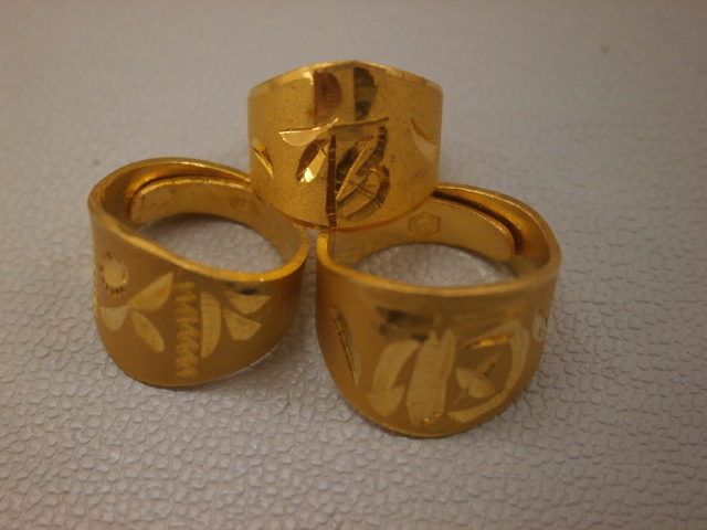 純金リングの買取実績【新潟西店/新潟県/新潟市西区】 新潟県新潟市にあるザ・ゴールド 新潟西店の画像1