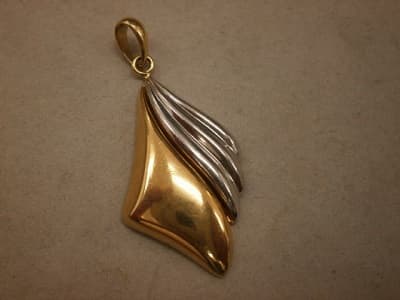 ペンダントトップ【新潟西店】 新潟県新潟市にあるザ・ゴールド 新潟西店の画像1