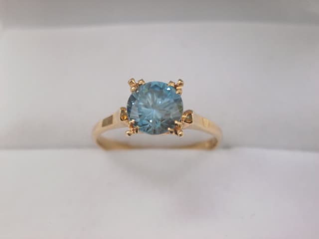 色石K18リング【新潟西店】 新潟県新潟市にあるザ・ゴールド 新潟西店の画像1