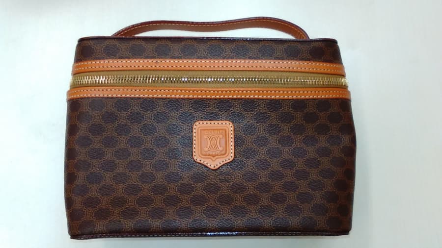 セリーヌ　バニティバッグの買取実績【須賀川インター店/福島県/須賀川市】 福島県須賀川市にあるザ・ゴールド 須賀川インター店の画像1