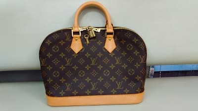 ルイ・ヴィトン　アルマ　【須賀川インター店】 福島県須賀川市にあるザ・ゴールド 須賀川インター店の画像1