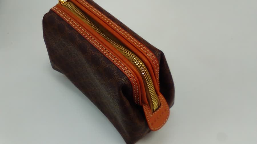 セリーヌ　ポーチ【須賀川インター店】 福島県須賀川市にあるザ・ゴールド 須賀川インター店の画像1