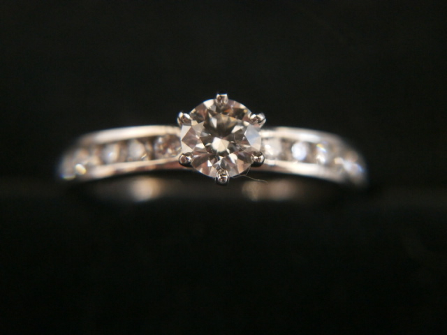 ダイヤモンド付プラチナ900リングの買取実績【いわき小名浜店/福島県/いわき市】 福島県いわき市にあるザ・ゴールド いわき小名浜店の画像1