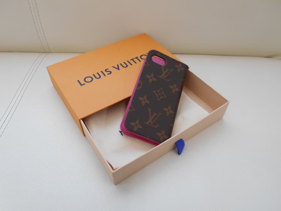 ルイヴィトン　アイフォンケースの買取実績【郡山新さくら通り店/福島県/郡山市】 福島県郡山市にあるザ・ゴールド 郡山新さくら通り店の画像1