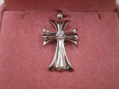 18金　ダイヤネックレストップ【郡山新さくら通り店】 福島県郡山市にあるザ・ゴールド 郡山新さくら通り店の画像1