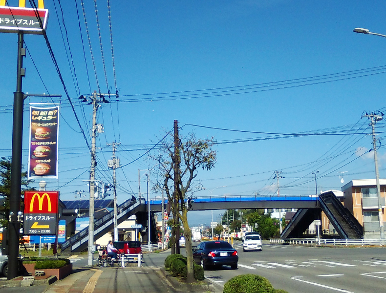 千石バイパス方面より