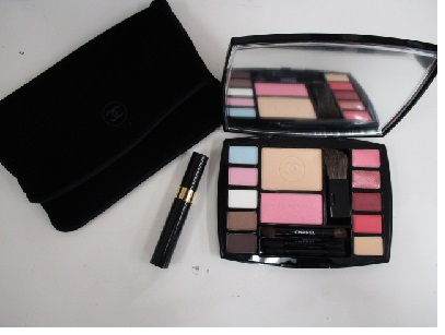 シャネルメイクパレット【会津若松店】 福島県会津若松市にあるザ・ゴールド 会津若松店の画像1