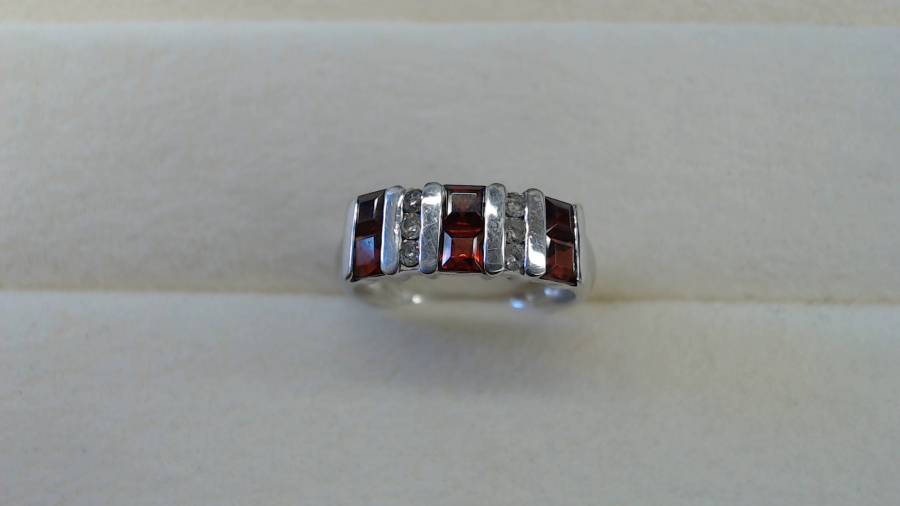 色石リングの買取実績　【福島店/福島県/福島市】 福島県福島市にあるザ・ゴールド 福島店の画像1